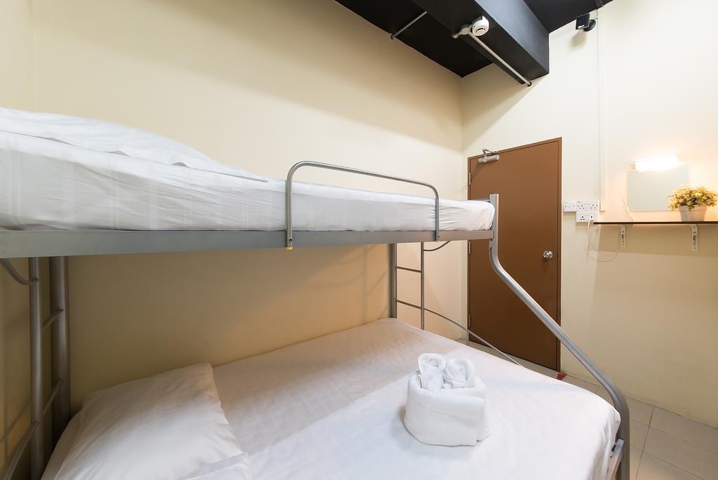 Hostel Feel At *