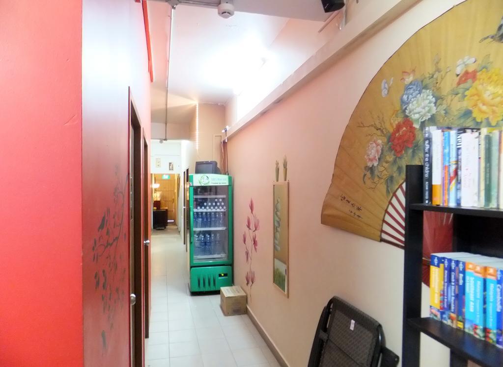 Hostel Feel At Singapore